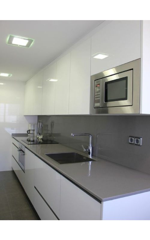 Kính cường lực bếp KBHD895