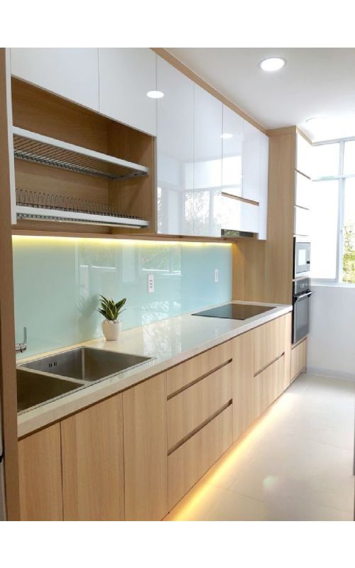 Kính dán bếp KBHD896