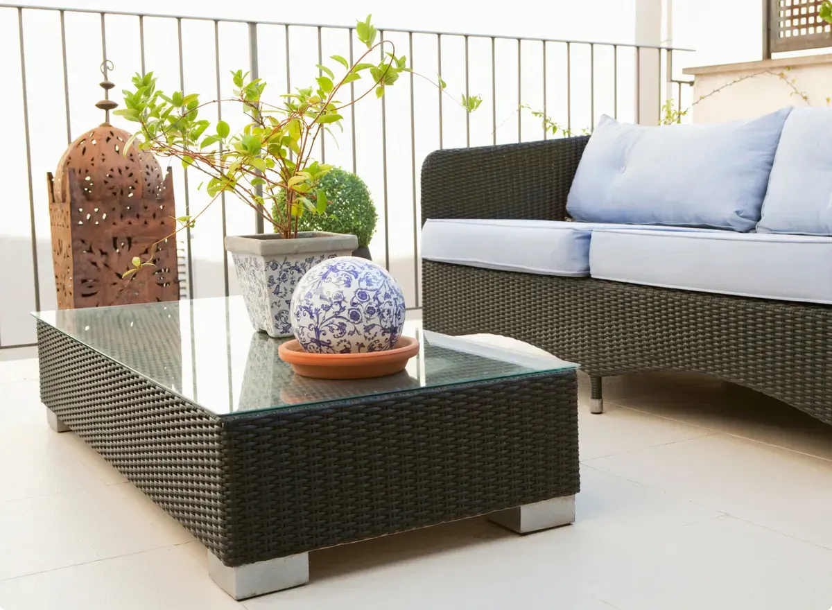 Mặt bàn kính cường lực
